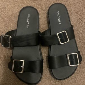 Black sandals